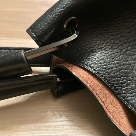 Sondra Roberts Squared Vegan Leather Double
Handle Shoulder Bag (NEW!) - Picture 4 of 9